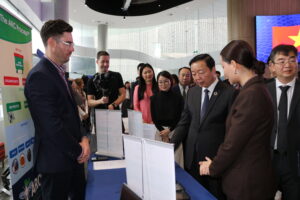 28 PTT truoc quay Waste