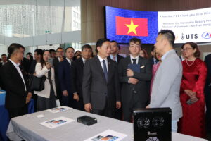 30 PTT truoc quay ANSCentre